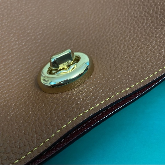 ❌SOLD❌COACH Charlie Bucket Bag in Saddle - Picture 7 of 15